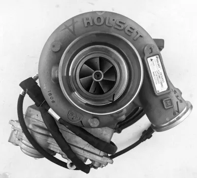 Turbocharger new (HOLSET) -1PLDS